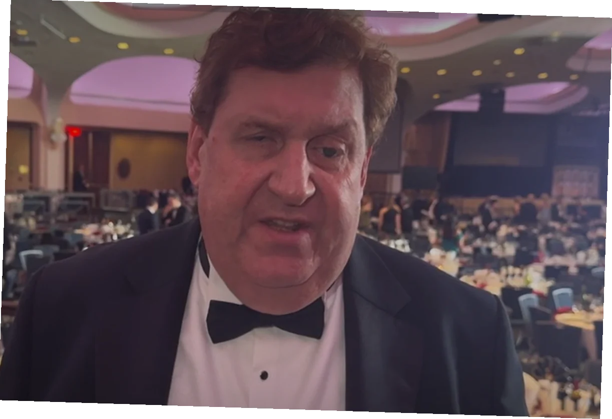 Donald Trump: Antara Kepanikan dan Diplomasi Internasional